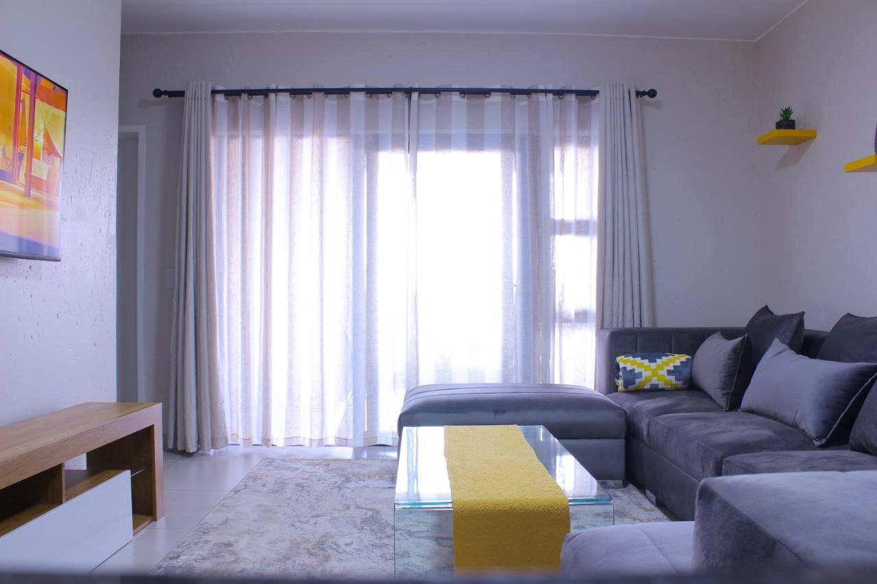Airport Heights Apartment บ็อคสเบิร์ก ภายนอก รูปภาพ
